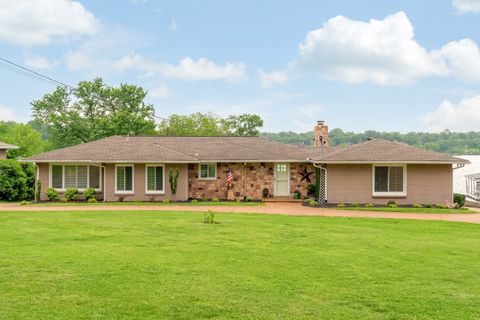 210 Sterling Rd Hendersonville TN 37075