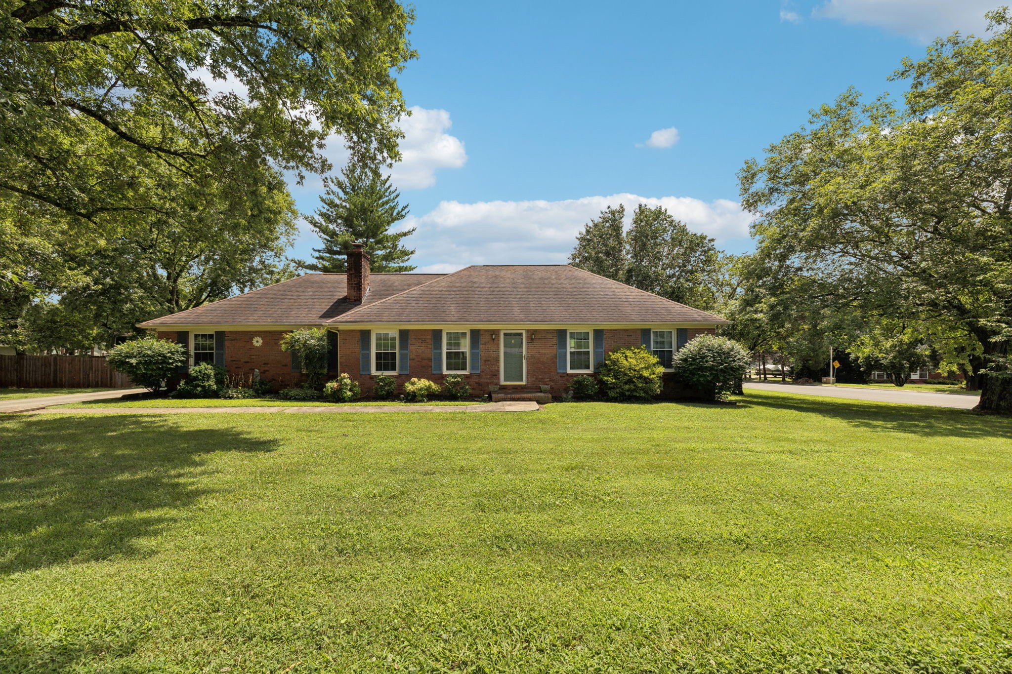 519 Irongate Blvd