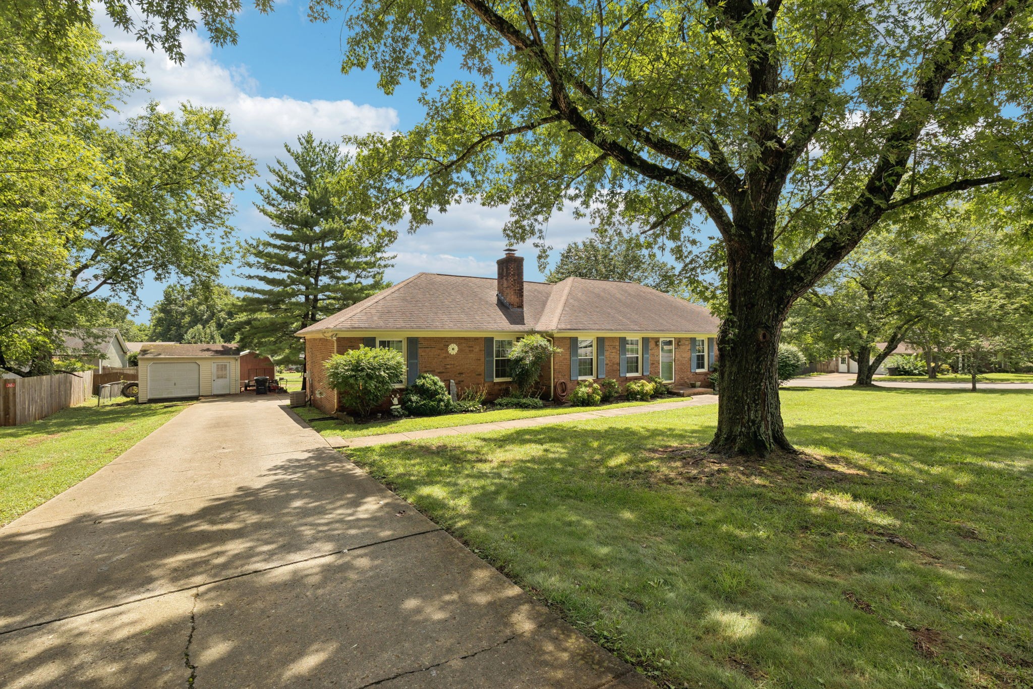 519 Irongate Blvd