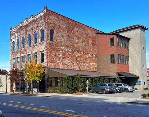 25 E Main Street 201-301 Chattanooga TN 37408