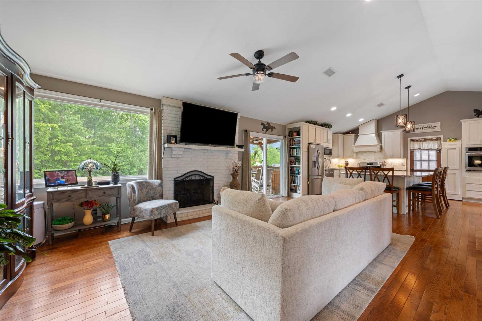 843 Percy Warner Blvd