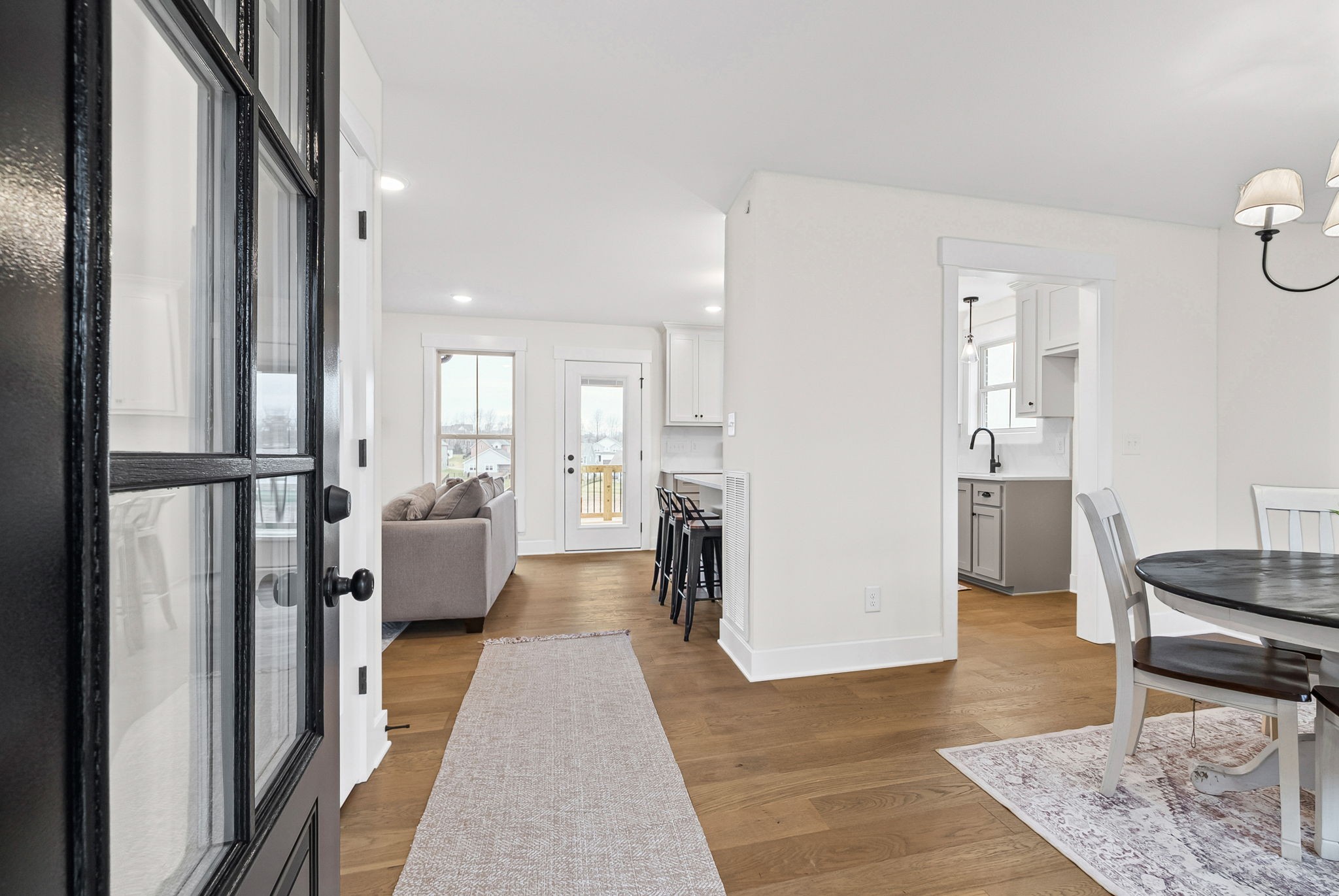 1589 Collins View Way