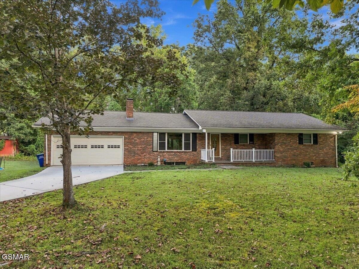 144 W Hwy 25 70