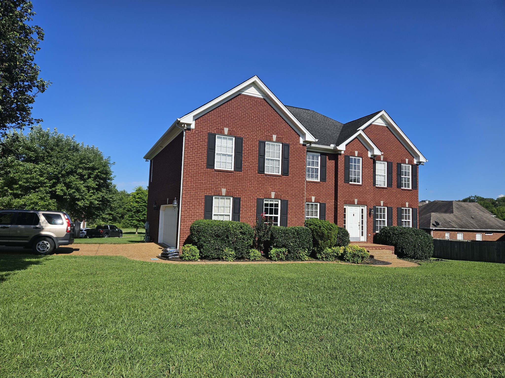 1400 Oakhall Trace