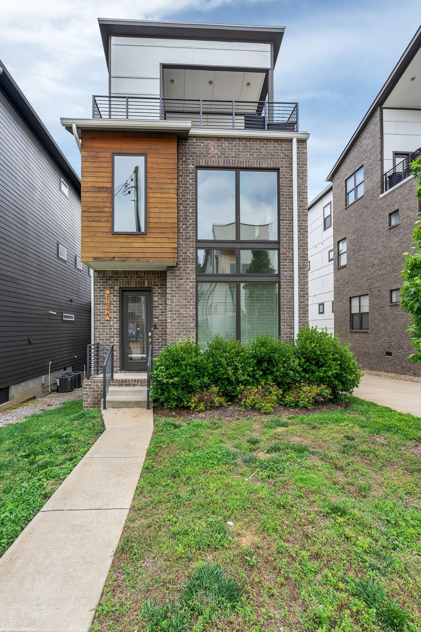 2706A Greystone Rd