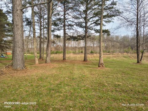 169 Barnes Lake Rd Hohenwald TN 38462