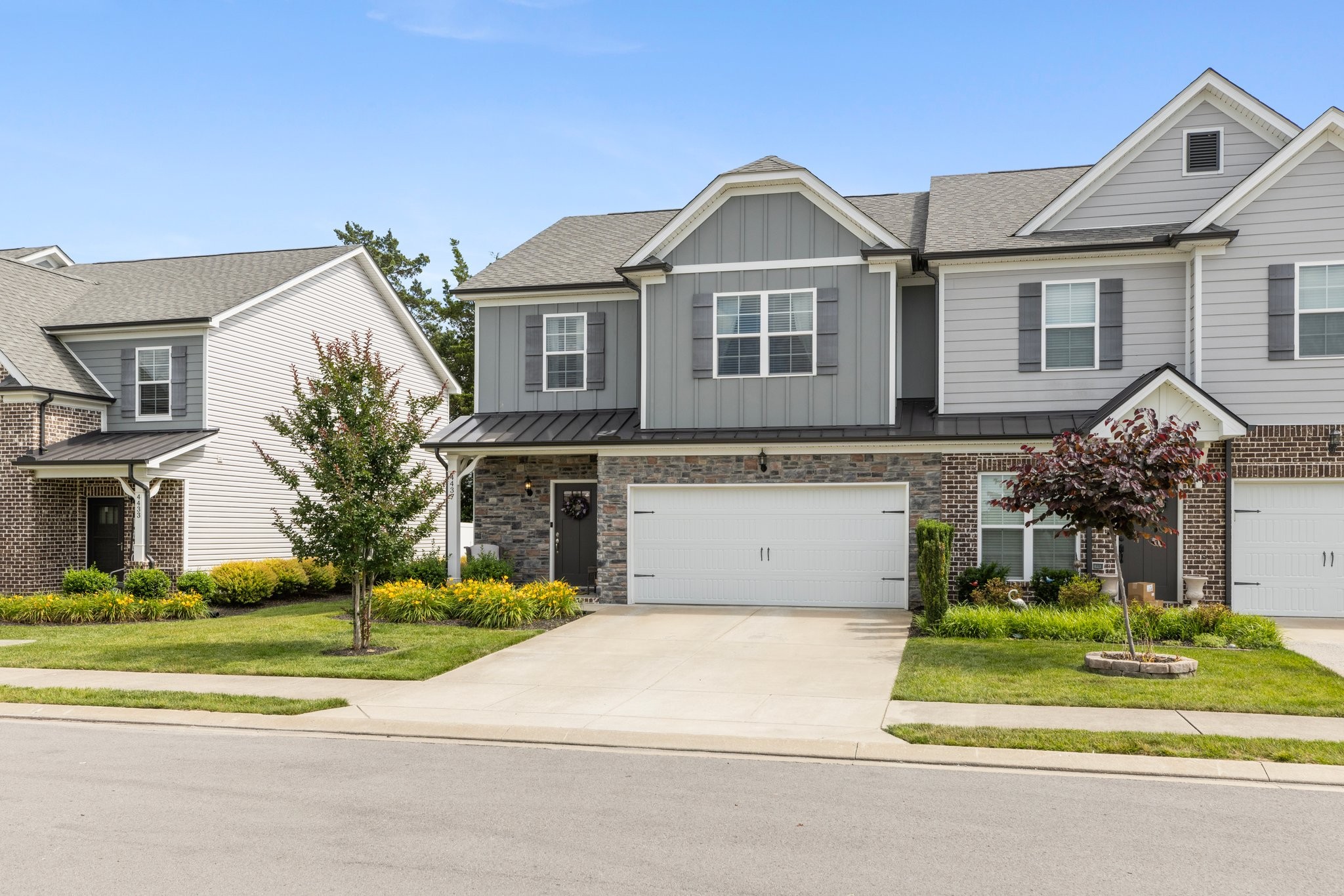 4437 Chusto Dr