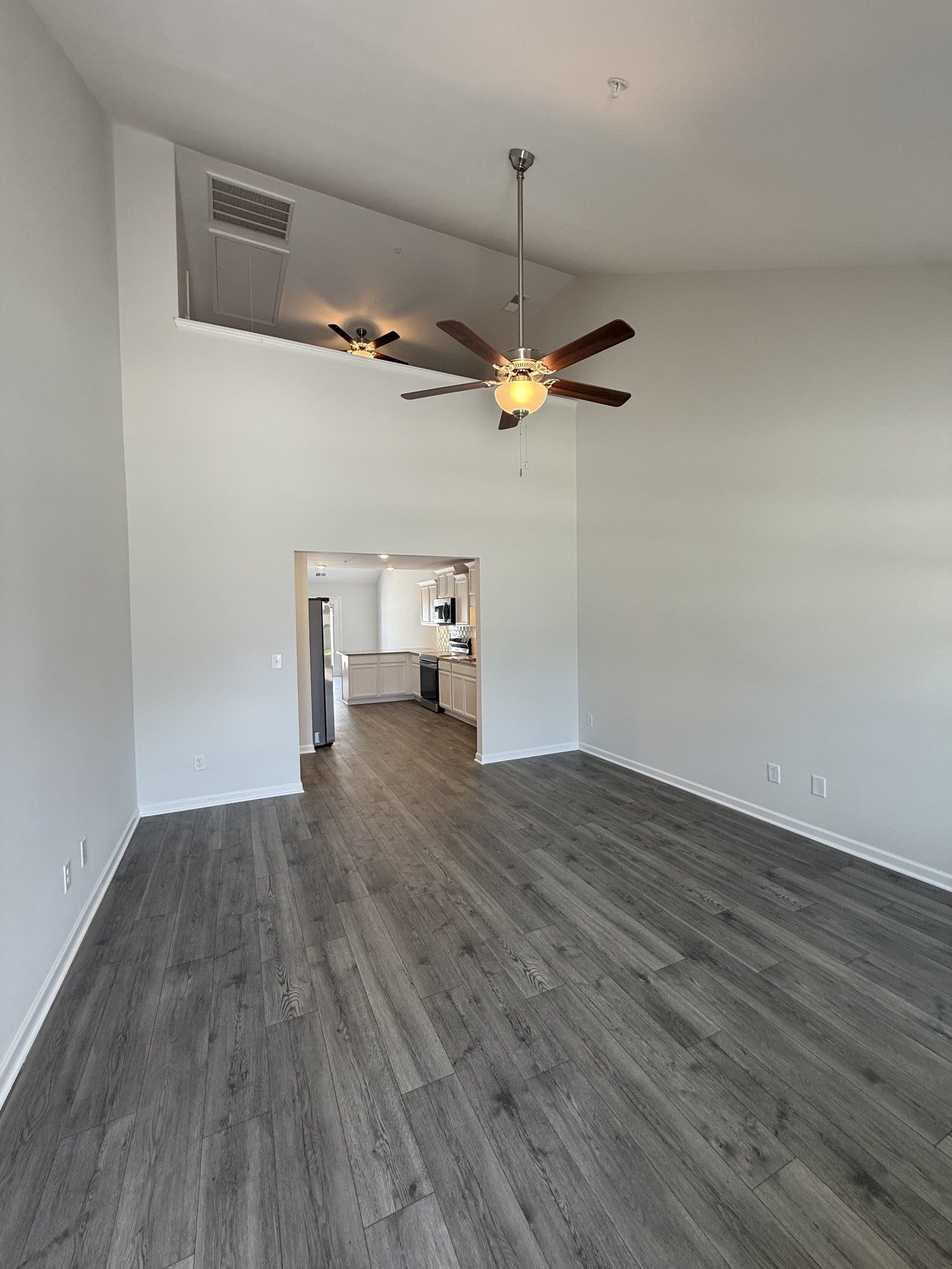 270 Selesia Lane