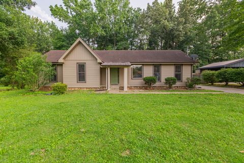 524 Inver Ln Clarksville TN 37042