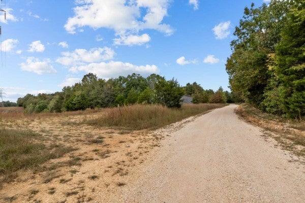 2294 Dogwood Rd