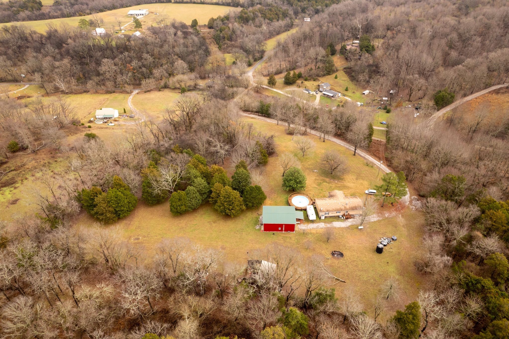 2033 Old Lake Rd