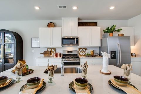 Photo of 325 Carp Ct, Antioch, TN 37013 (MLS # 3099221)