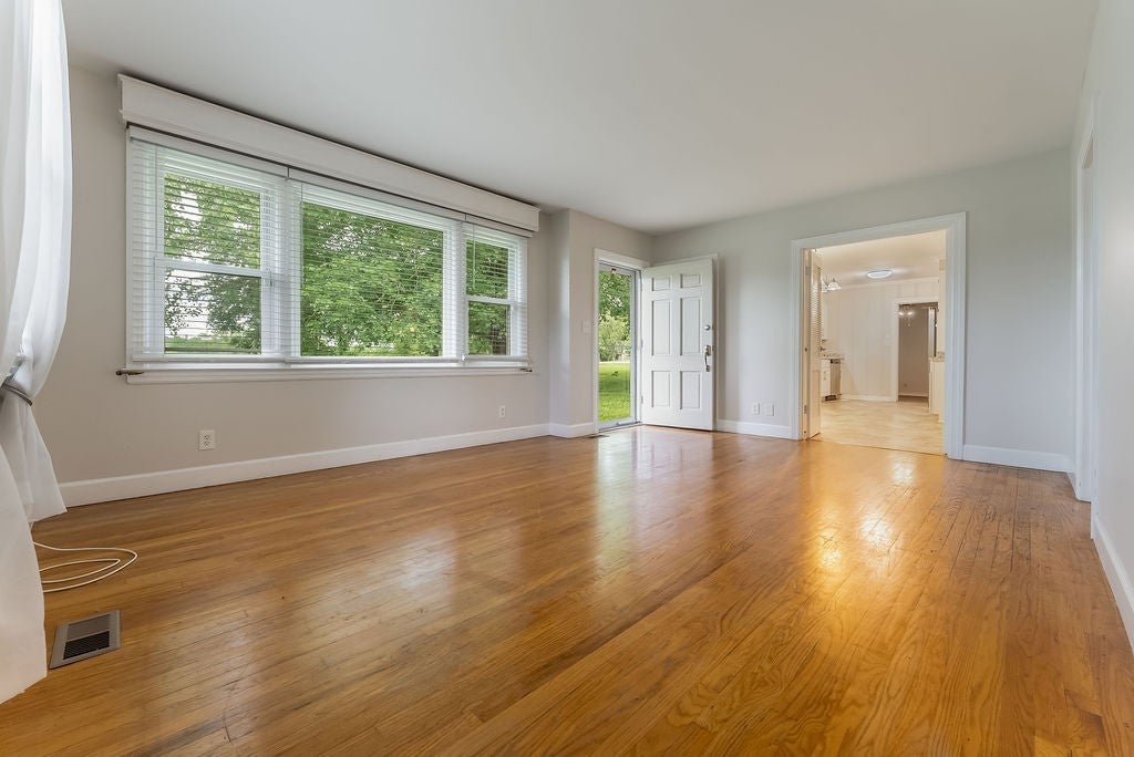 2086 Wilson Pike