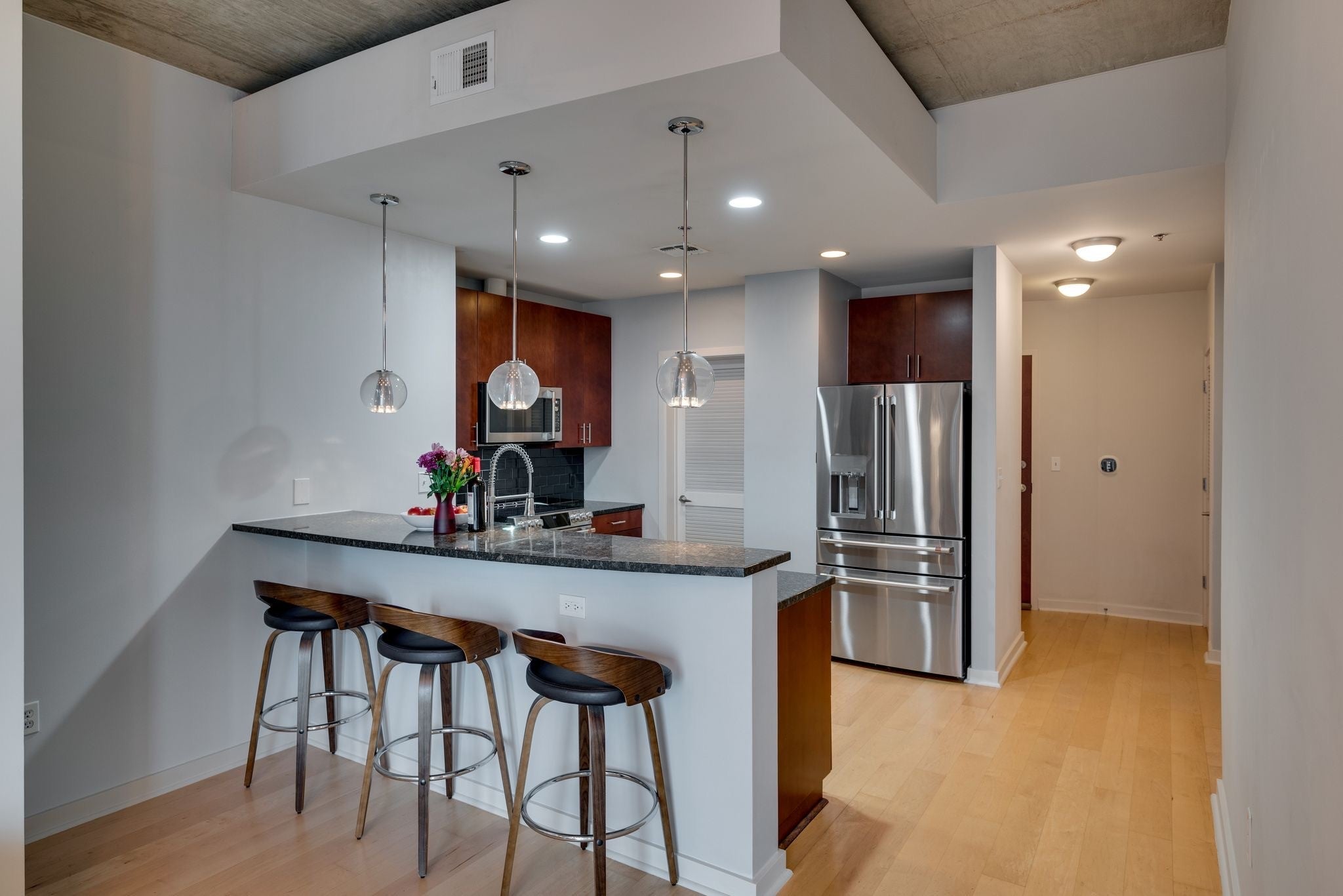 301 Demonbreun St 1317