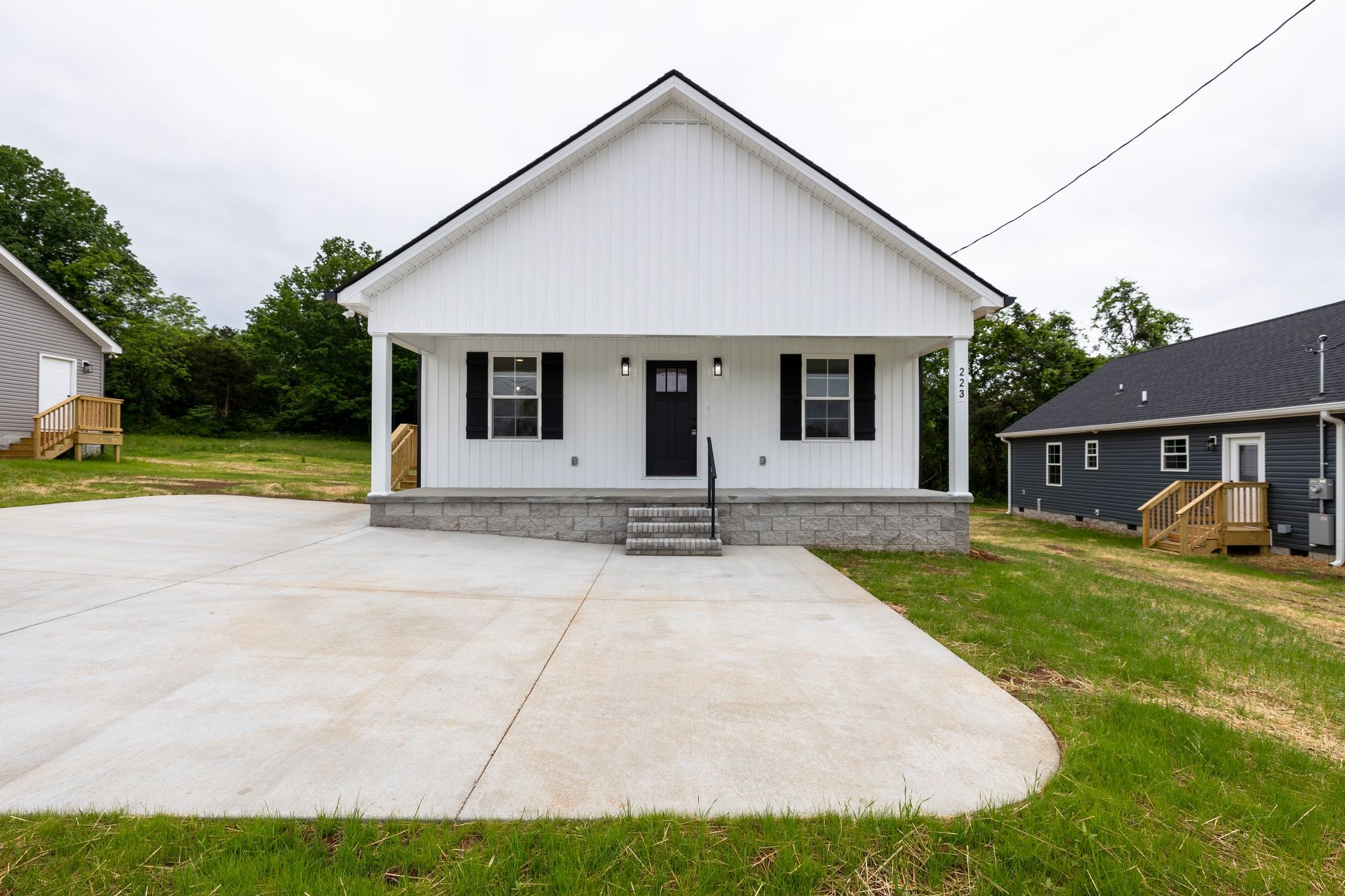 223 Coney Island Rd