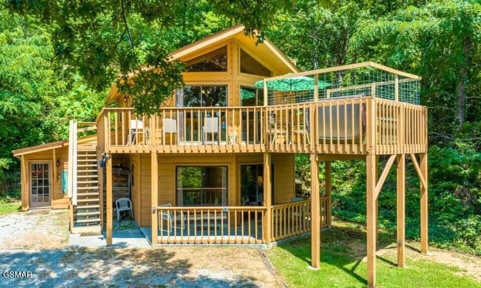 2033 Luzerne Drive