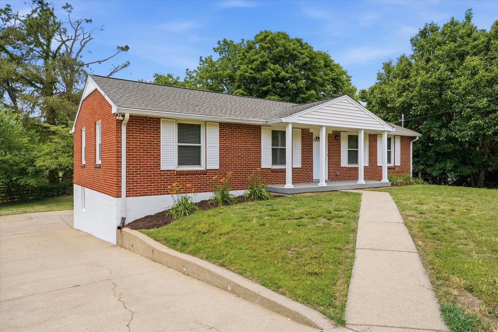 3-bed listing at 4703 Langston Dr, Nashville