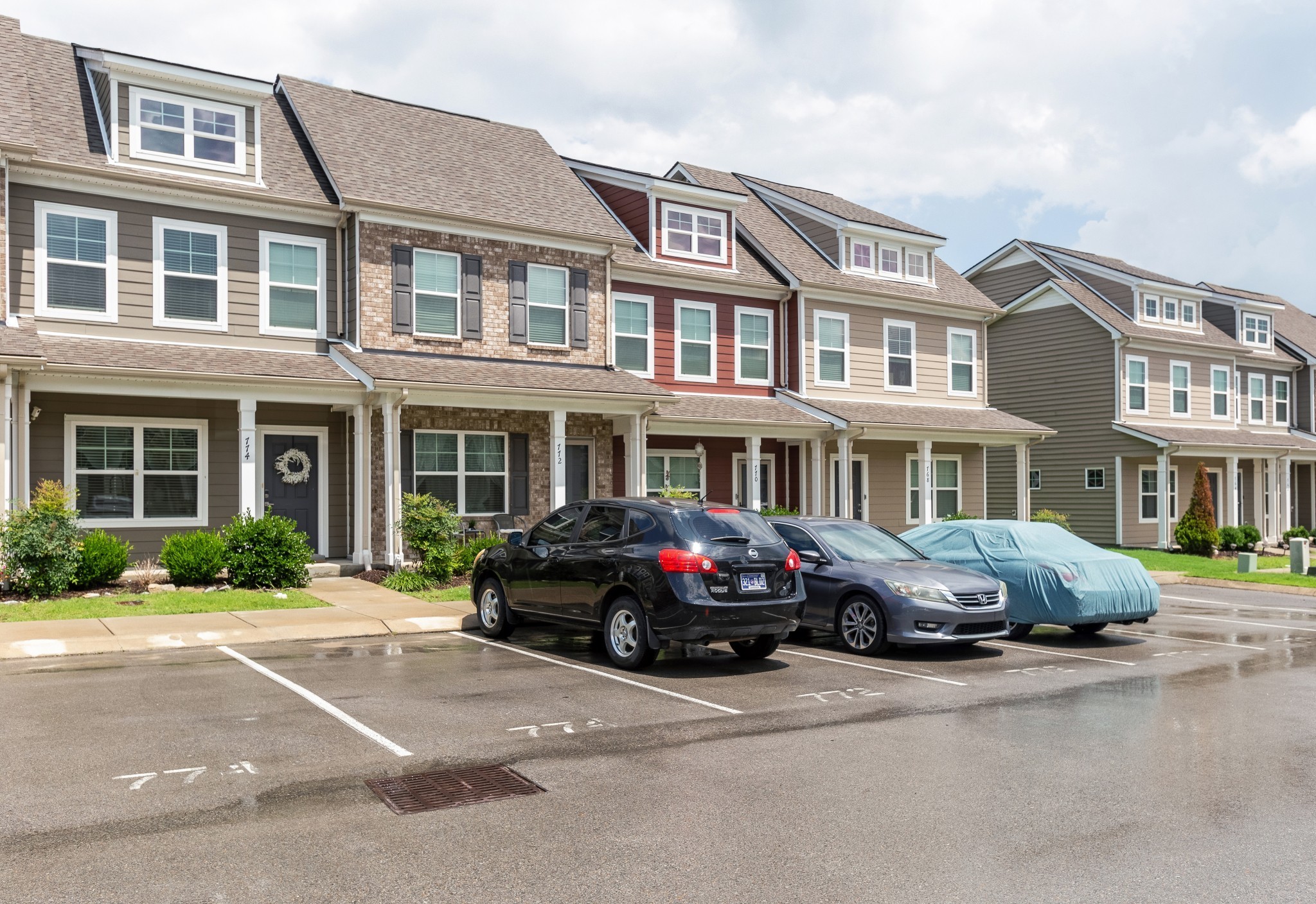 774 Bradburn Village Way