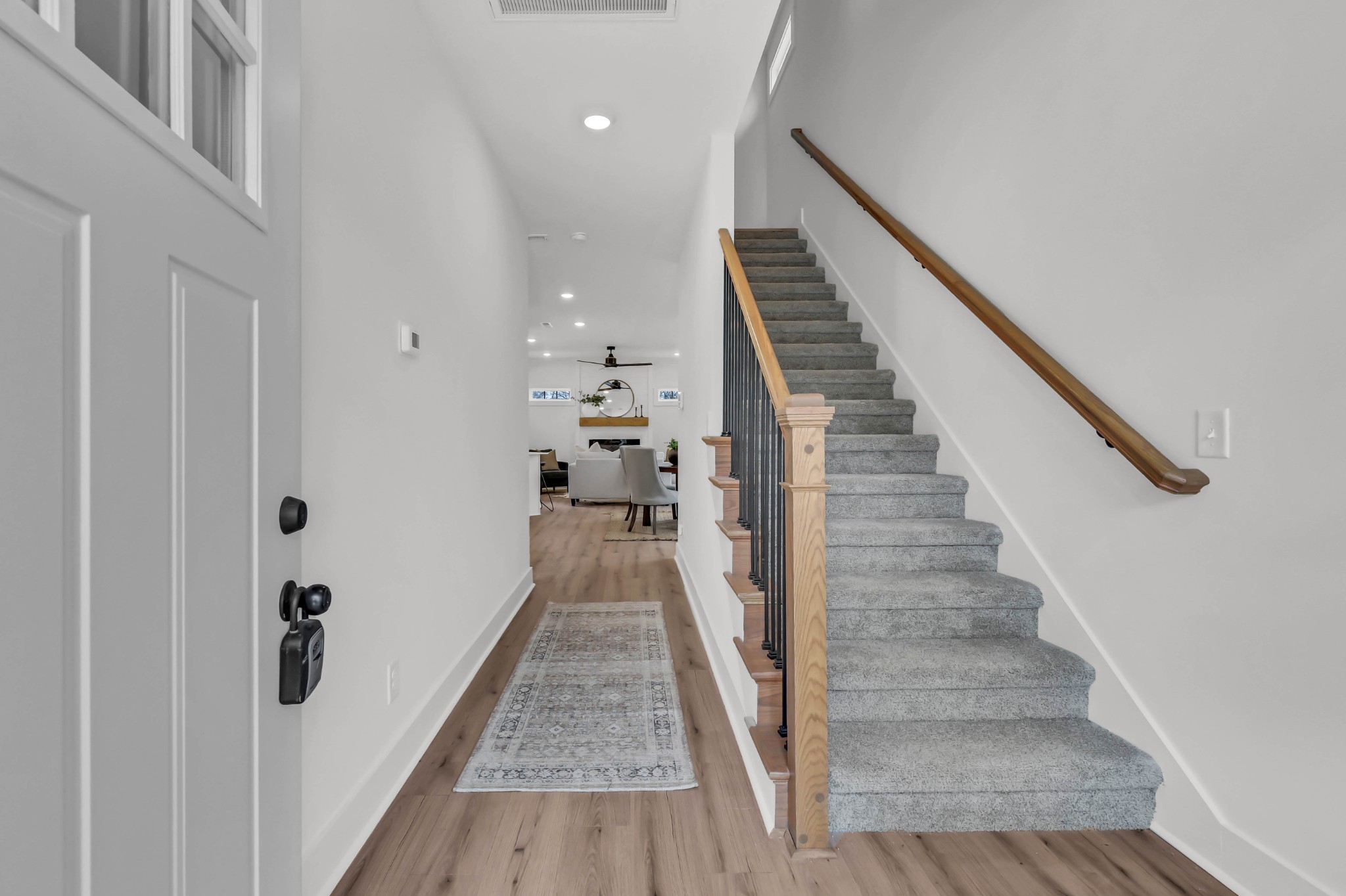 548 Charleston Cove Way