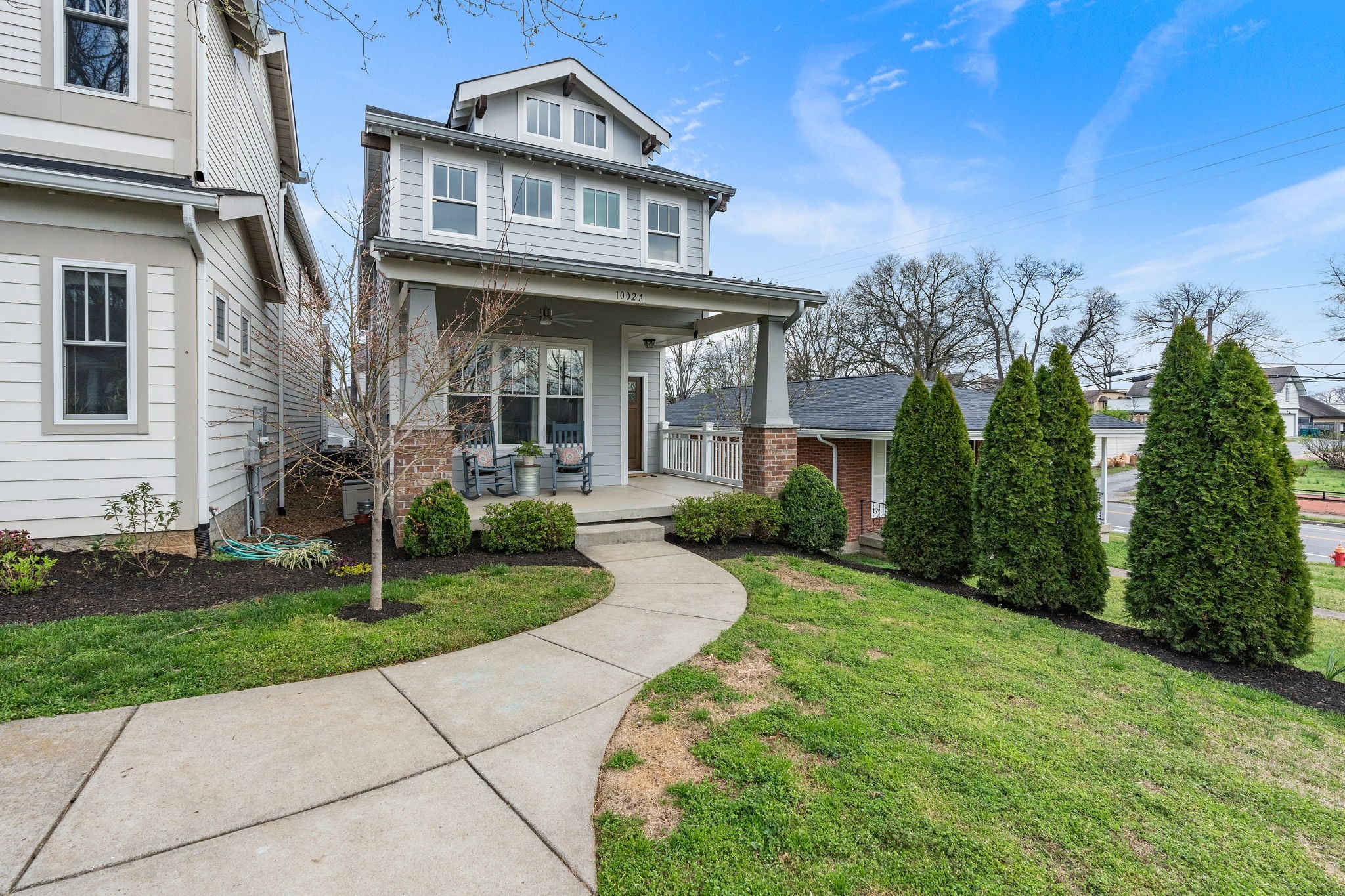 1002A Caldwell Ave