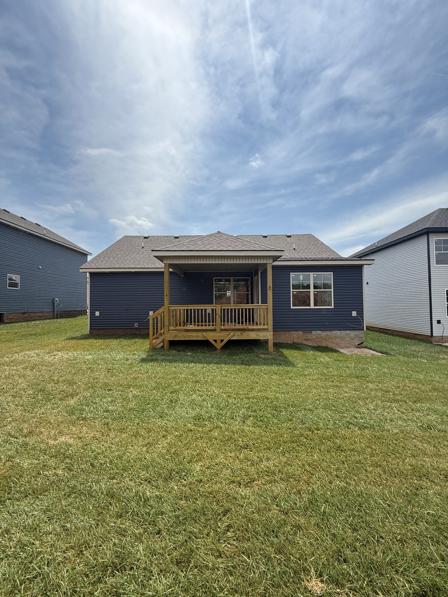 318 Cardinal Creek