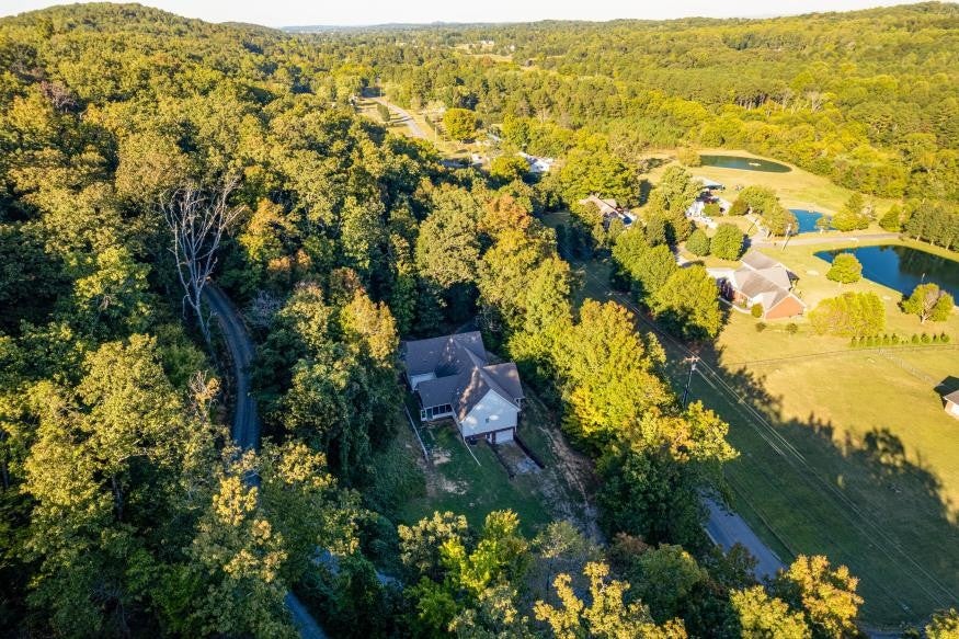 4468 Blue Springs Rd