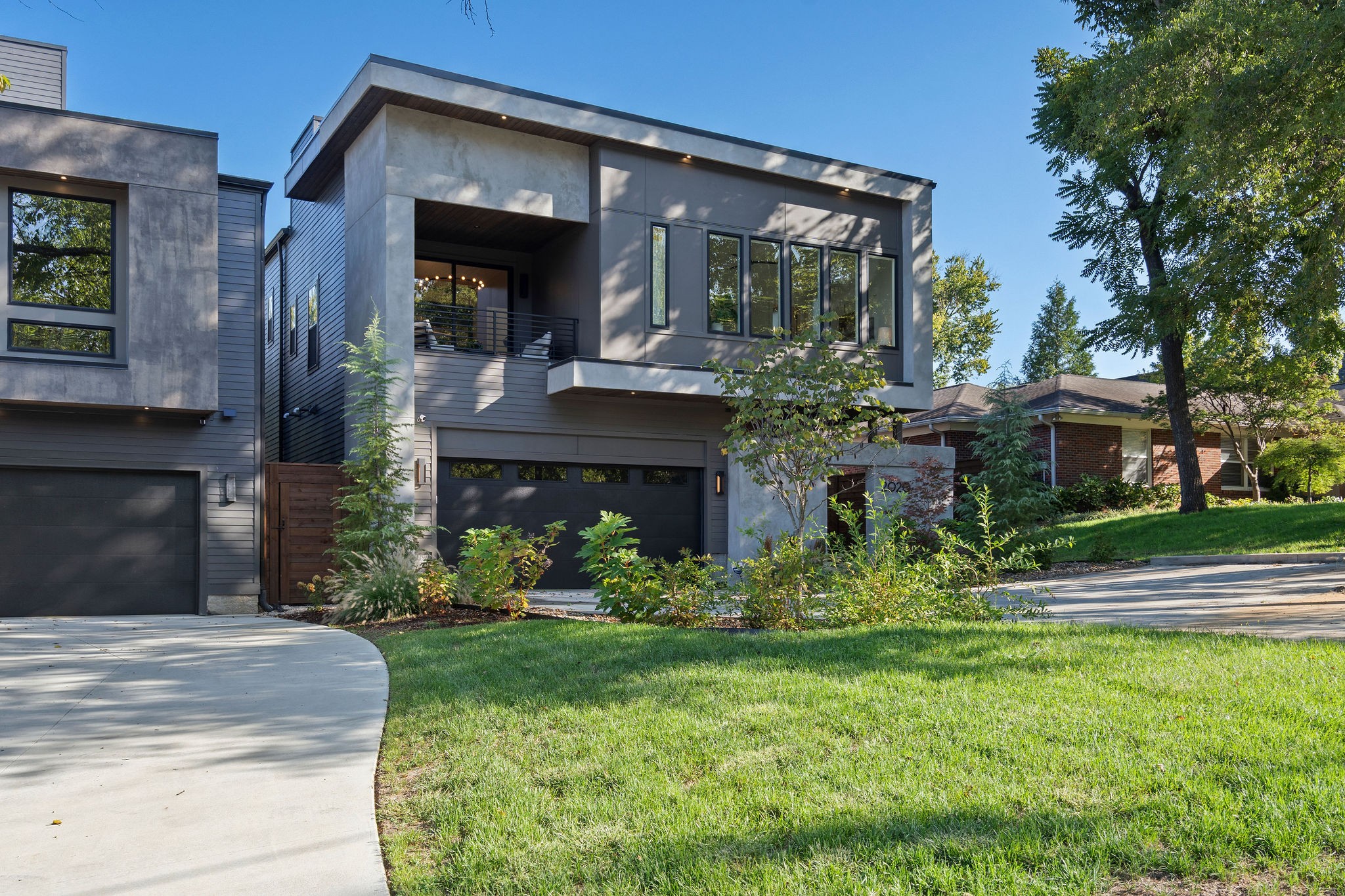 2020 Castleman Dr