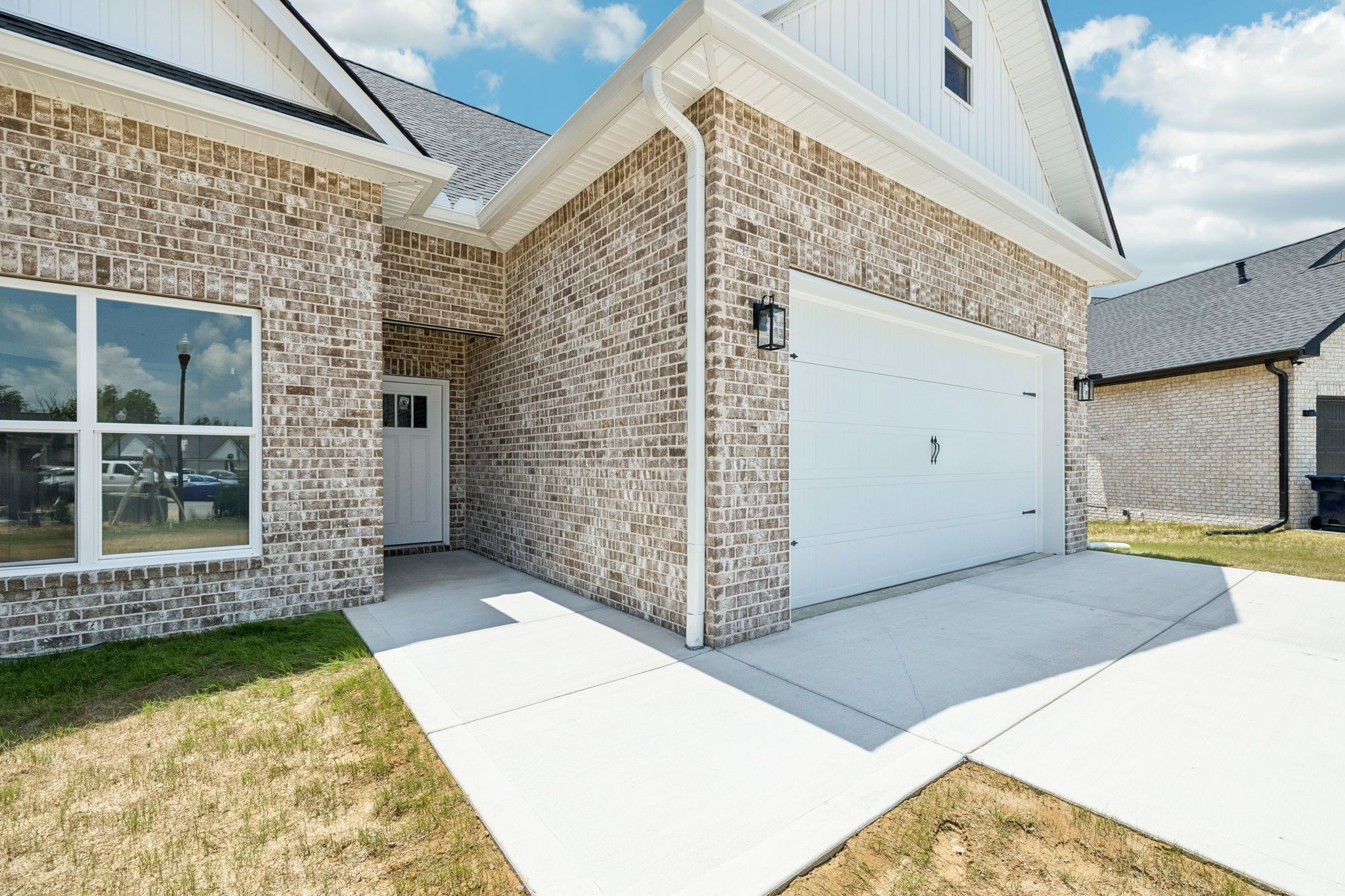 215 Beckam Way
