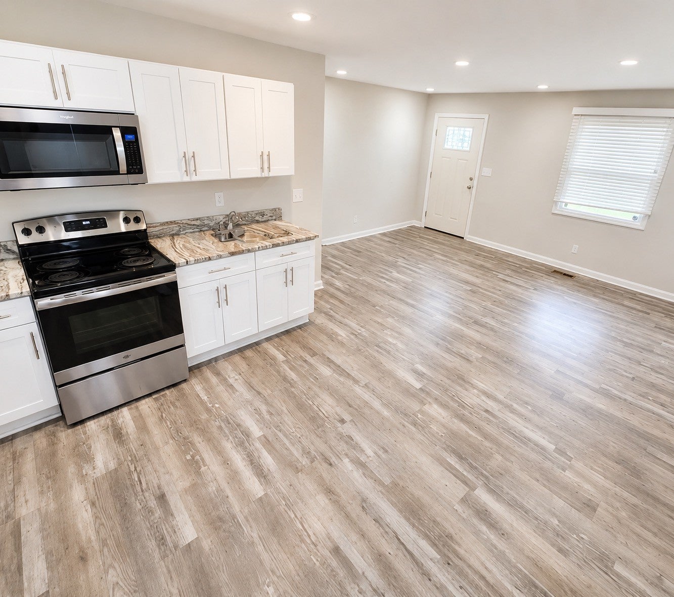 3-bed home for rent in Nashville, TN 37209, 258 38th Ave N Front 258 38th Ave N Front, Nashville TN 37209 3-bed home, photo 5 of 19