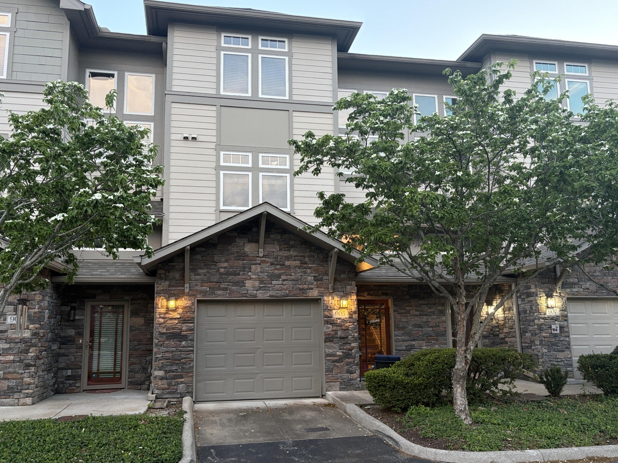 3-bed listing at 320 Old Hickory Blvd Apt 905, Nashville