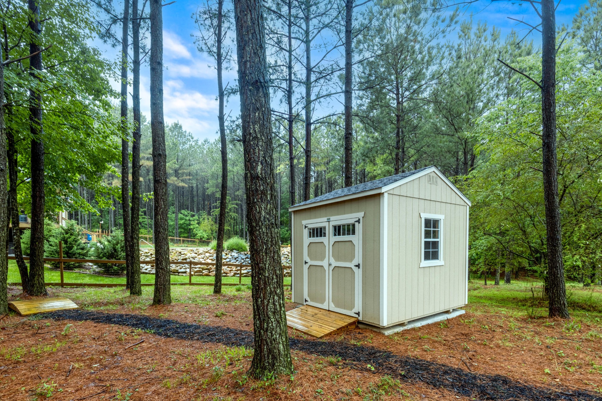 2485 River Bluffs Drive