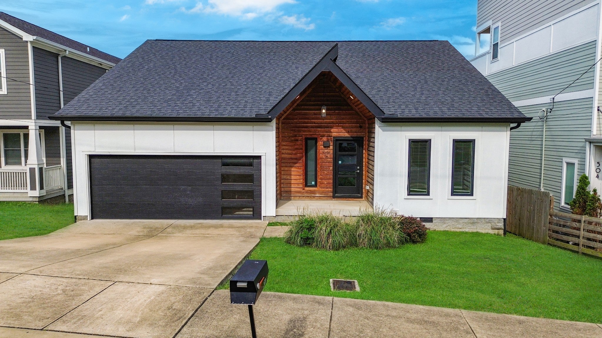 3-bed listing at 506 Newton Ave, Nashville