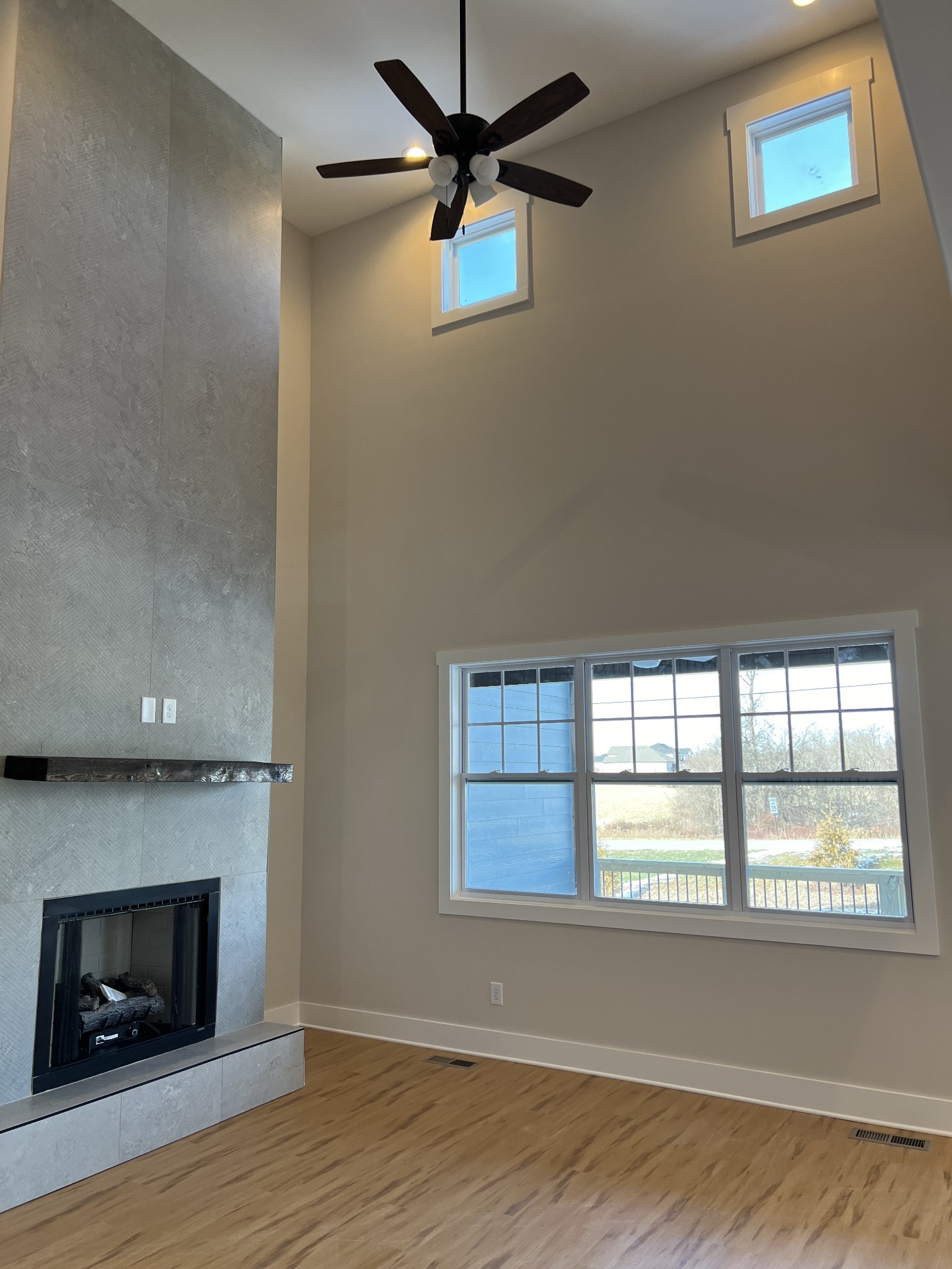 281 Bluebell Dr