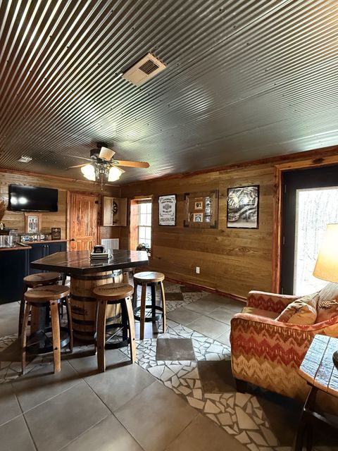 784 Damron Rd Lynchburg TN 37352