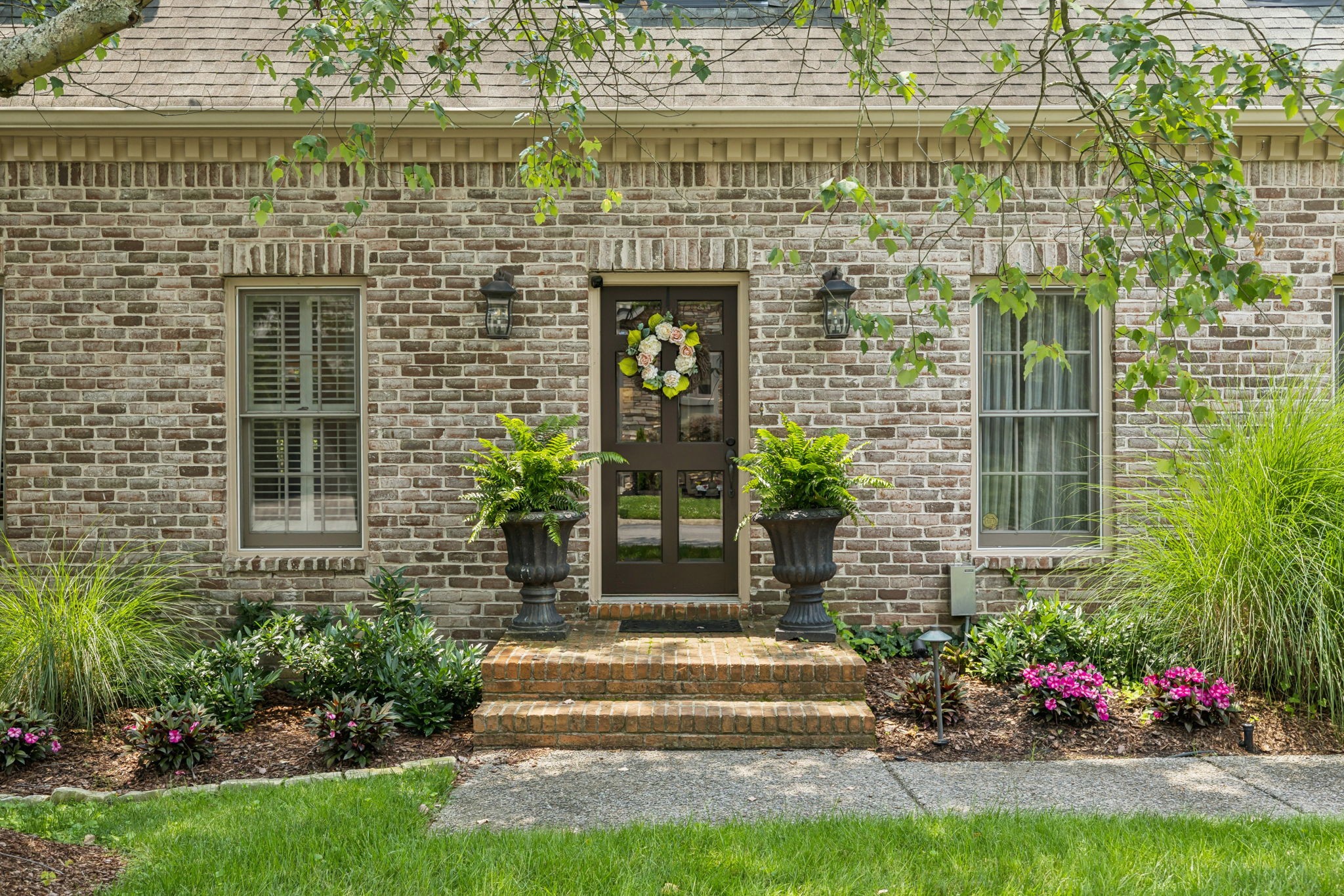 101 Wellington Park Ct