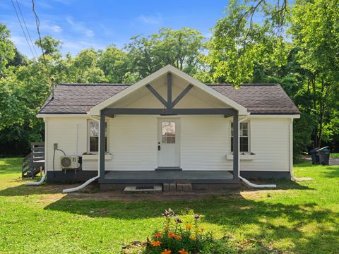 400 Westover Dr Columbia TN 38401