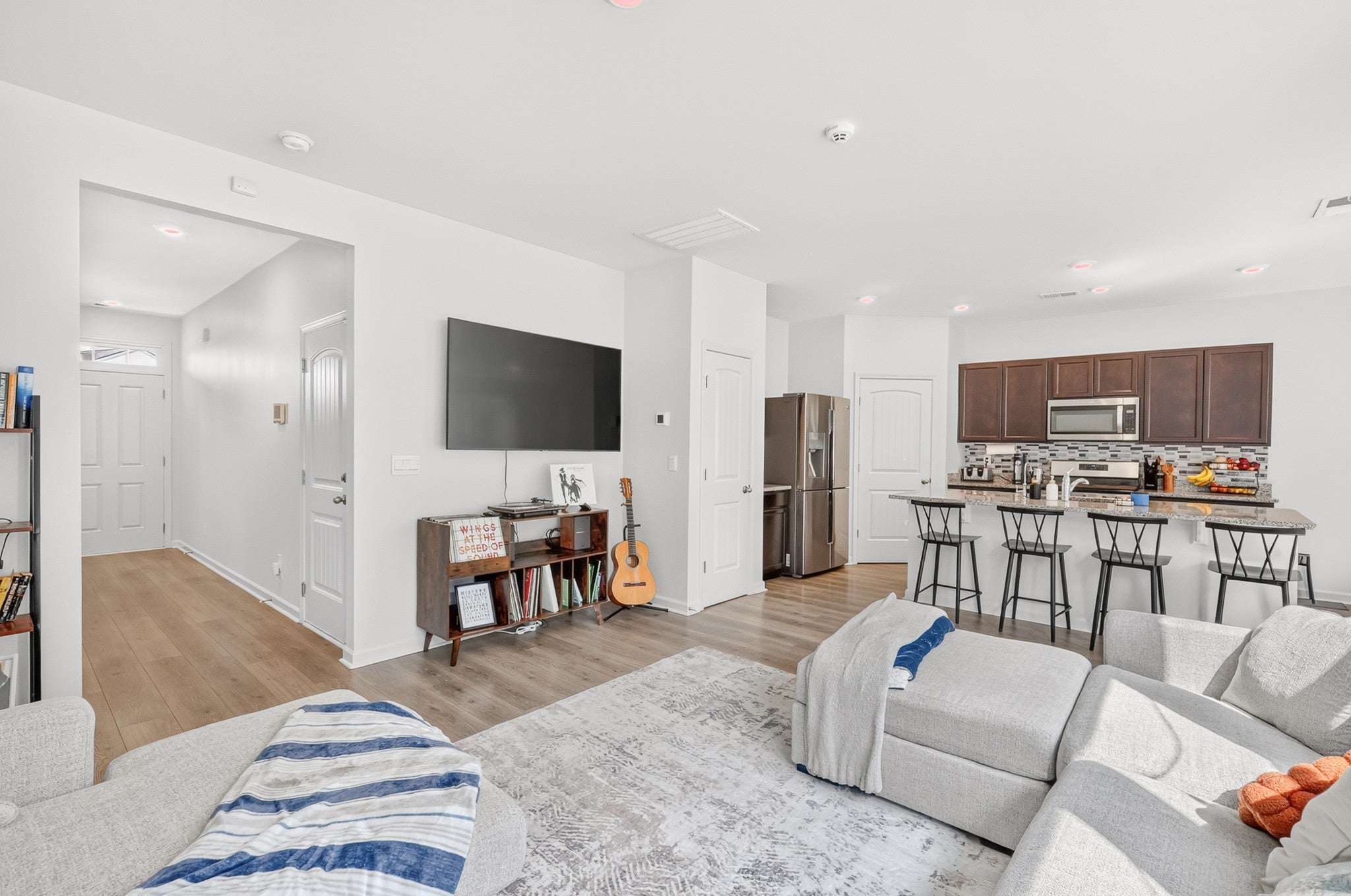 7227 Carrie Ct