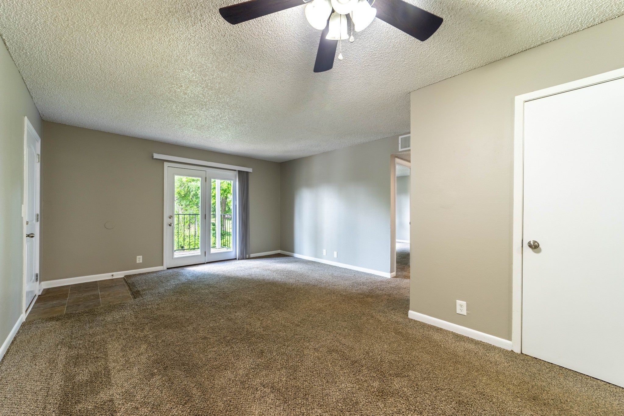 311 Hawkins Rd C-1