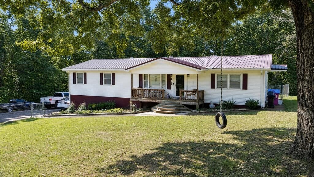 271 Oakdale Rd