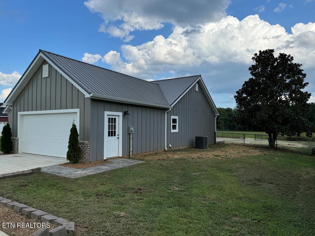 2955 Rickman Rd Rd