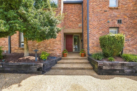 Photo of 115 Hampton Pl #115, Nashville, TN 37215 (MLS # 3541477)