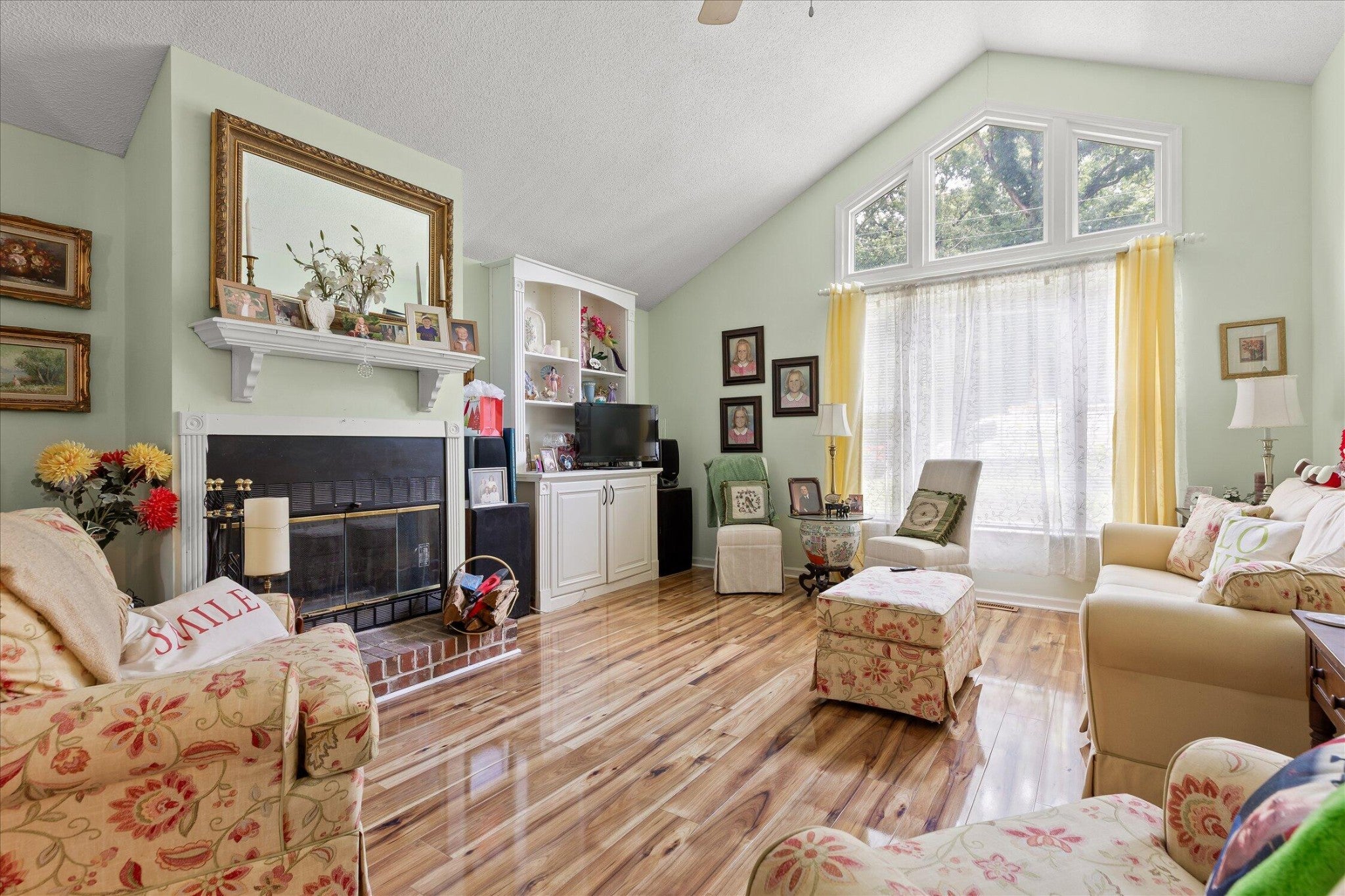 723 Pine Brow Trail