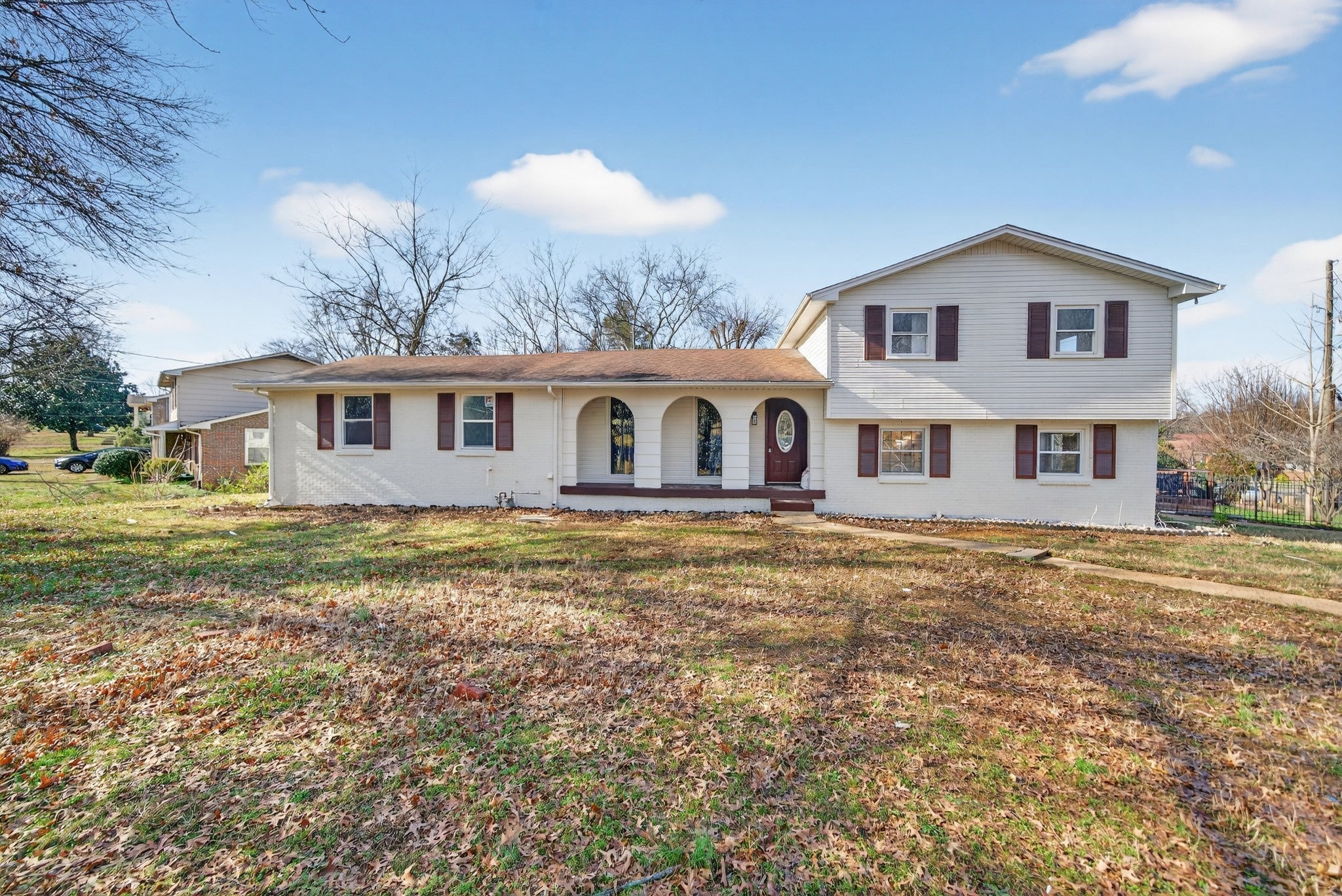 2909 Moss Spring Dr, Antioch TN 37013 6-bed home, photo 2 of 43