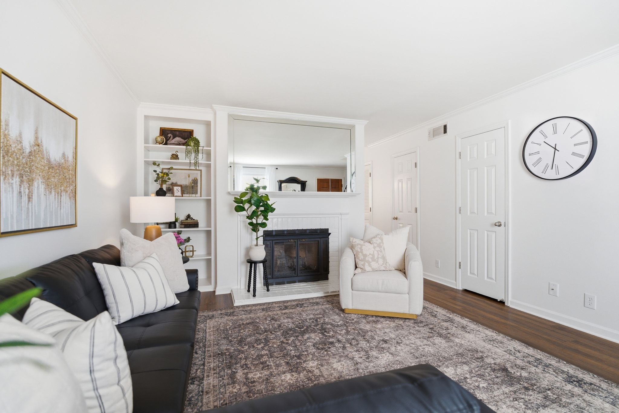 200 Royal Oaks Blvd E3
