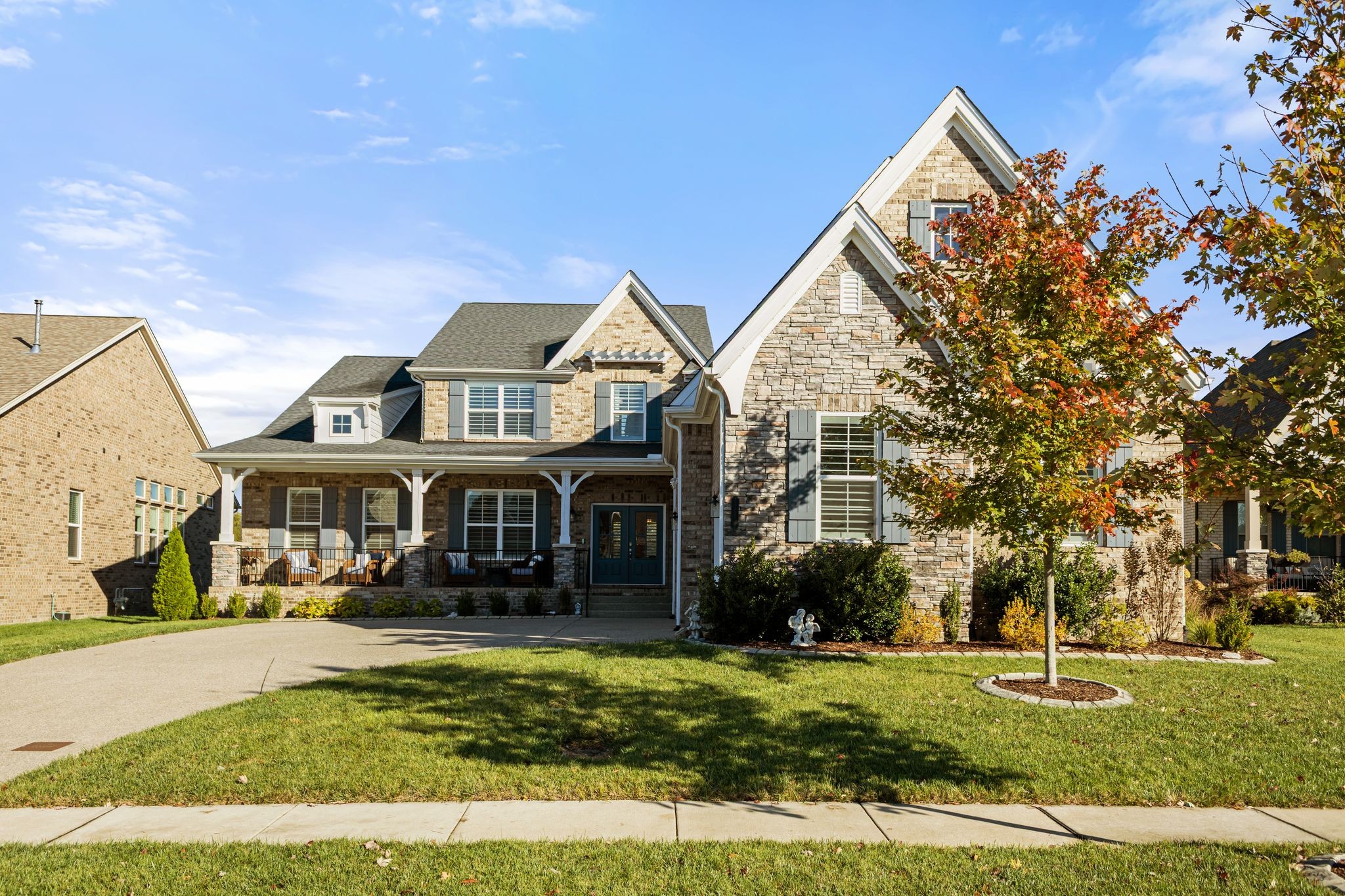 3231 Bradfield Dr
