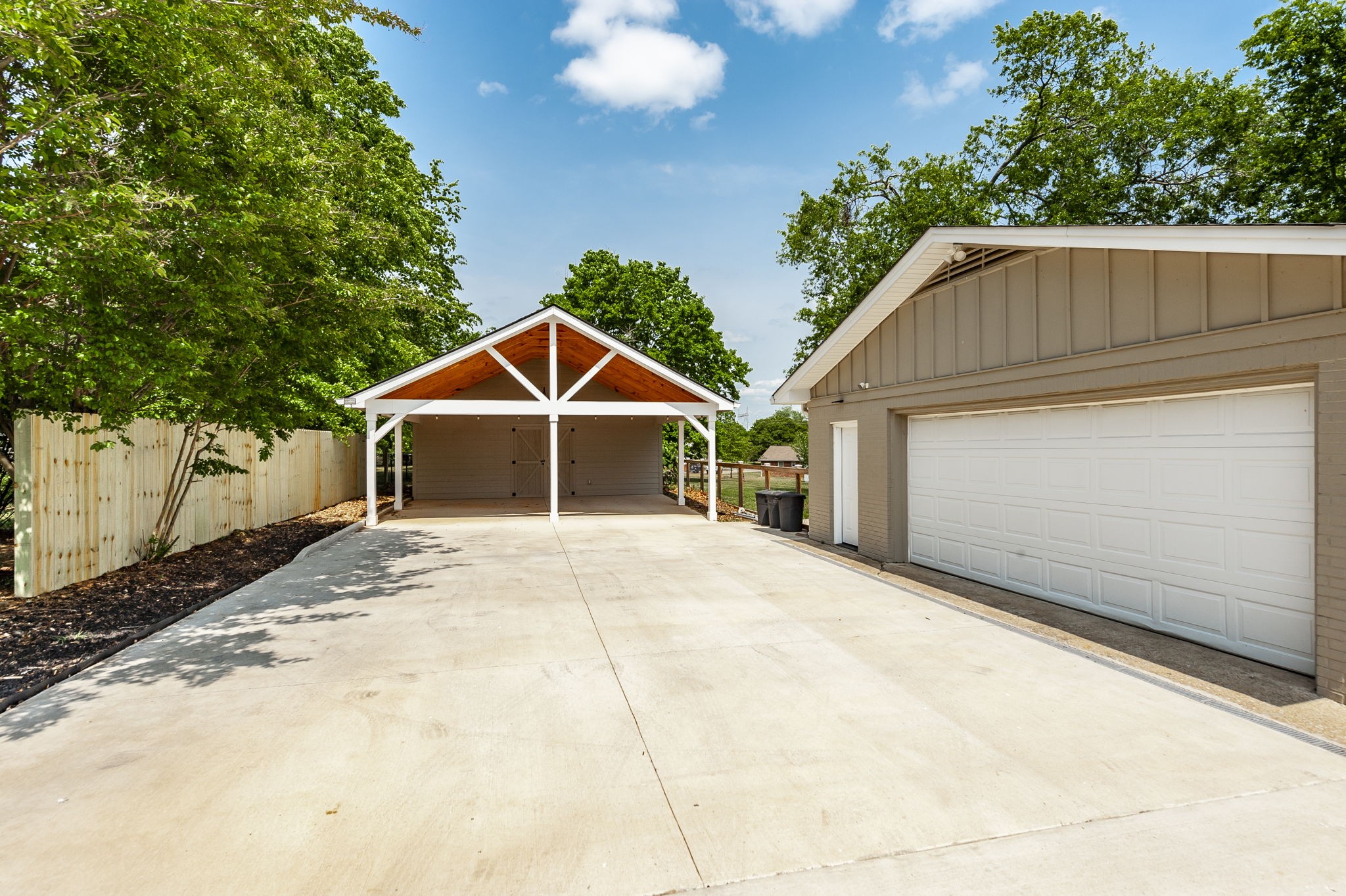 110 Brookhaven Dr