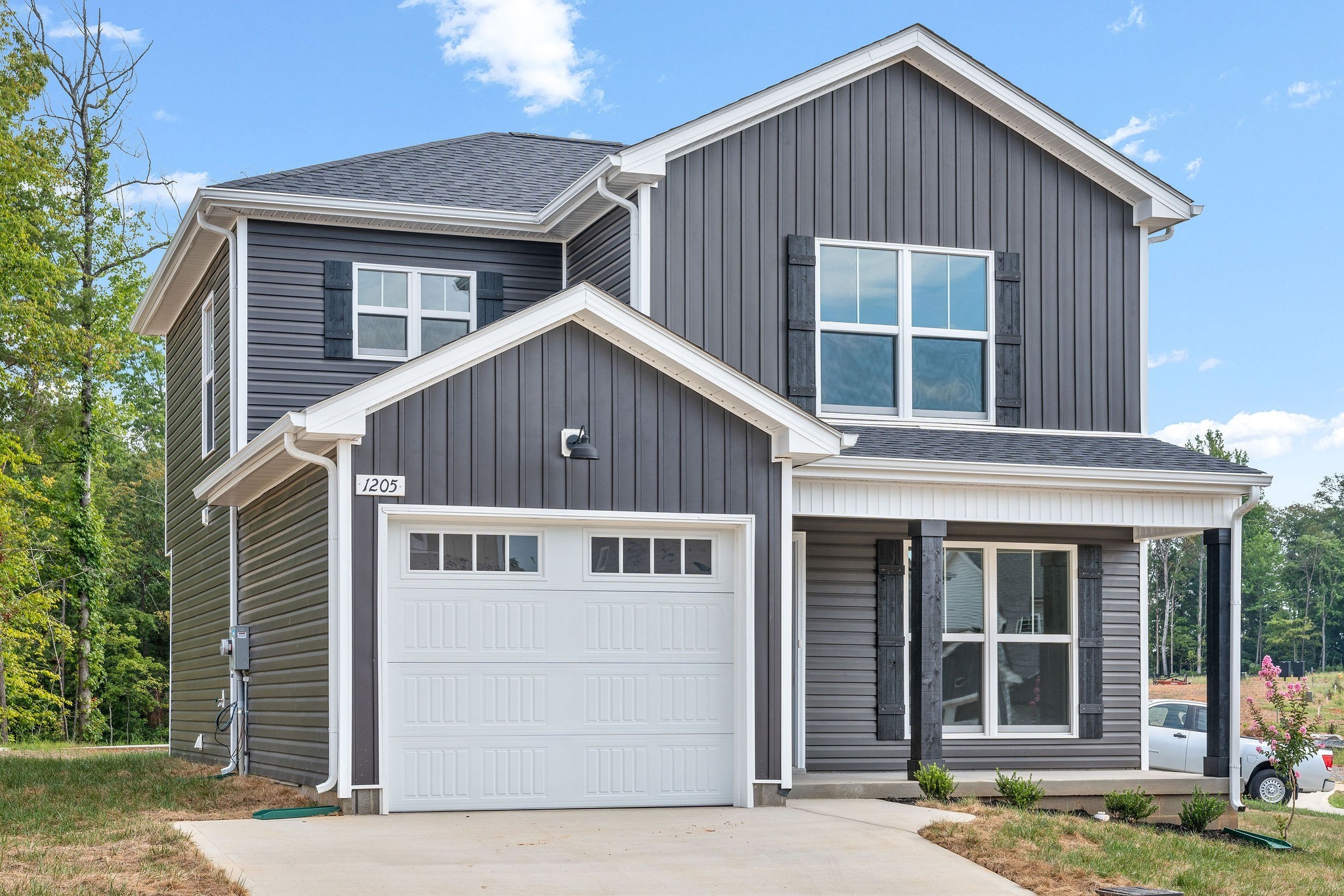Clarksville, Tennessee 37040, United States, 3 Bedrooms Bedrooms, ,3 BathroomsBathrooms,Residential,Active,90727