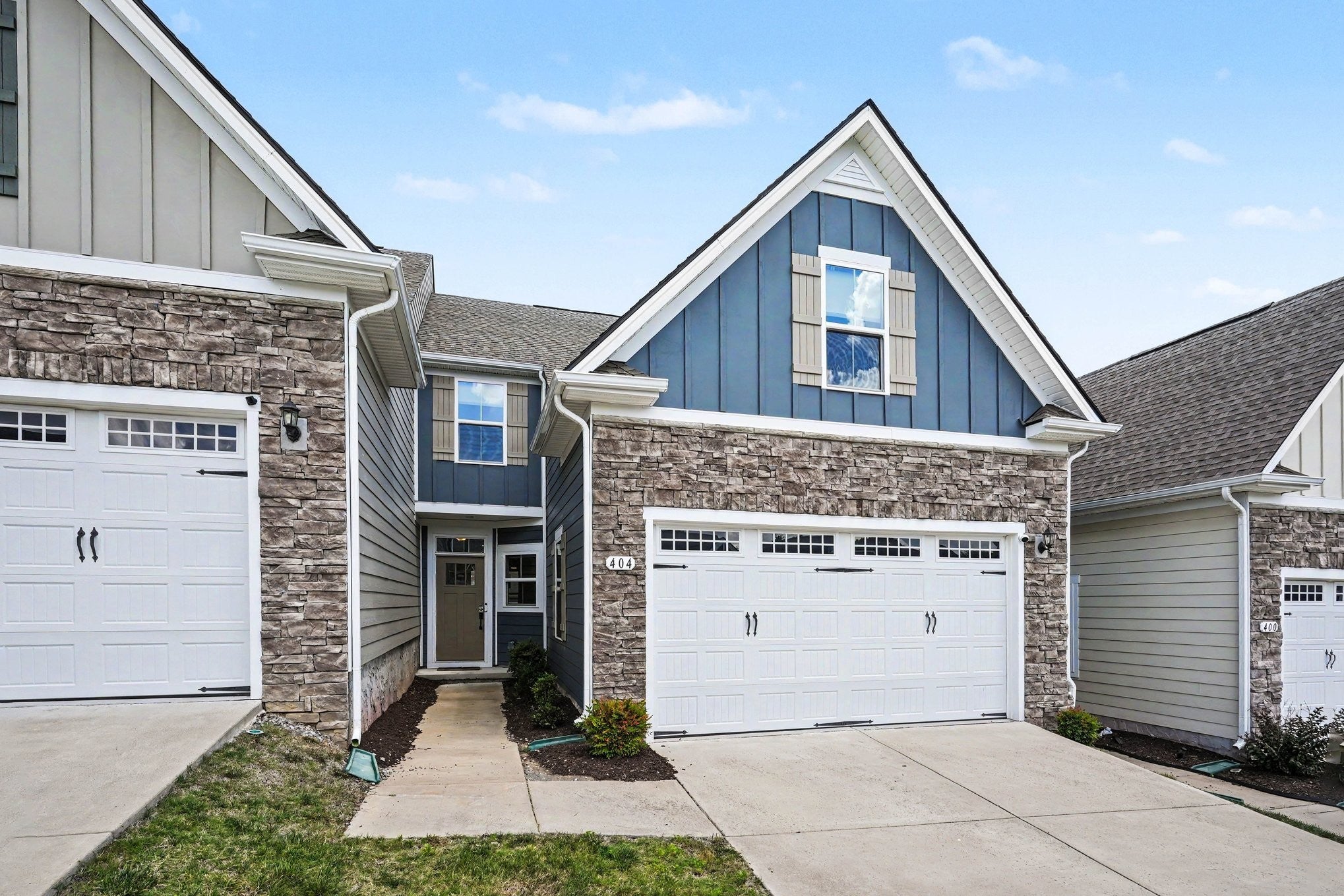 3-bed condo sold in Goodlettsville, TN 37072, 404 S Downs Cir 404 S Downs Cir, Goodlettsville TN 37072 3-bed condo, photo 2 of 34