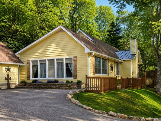 2145 S BERRYS CHAPEL RD, FRANKLIN, TN 37069 - Image 6e8f43e6099fa97ba8baf912e8f44d0d/3065594549