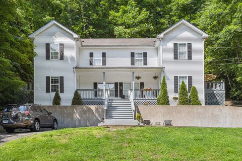 1017 Harpeth Valley Ct Nashville TN 37221
